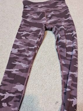 Athleta Pink and Mauve Camouflage Leggings